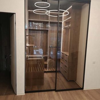 Möbeln aus Fertigteilen (2 von 117)