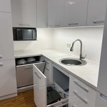 Möbeln aus Fertigteilen (5 von 117)